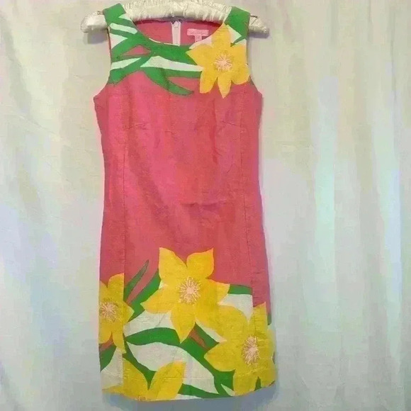 Lilly Pulitzer Dress. Size 0. Beautiful Stephanie Dancing Daffodils Pattern.EUC - Picture 2 of 4